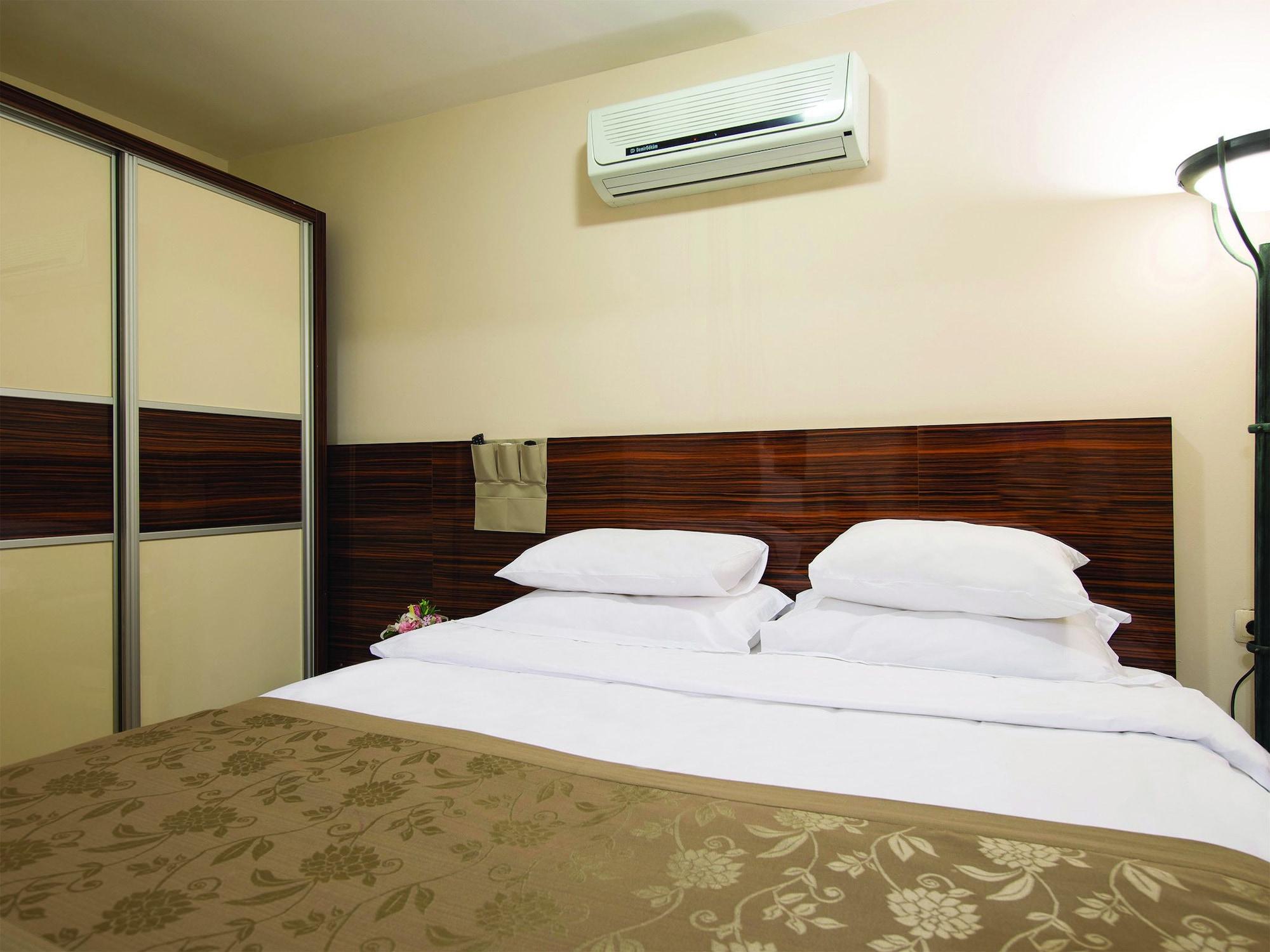 Blueway Hotel Residence Provincia di Provincia di Istanbul Esterno foto