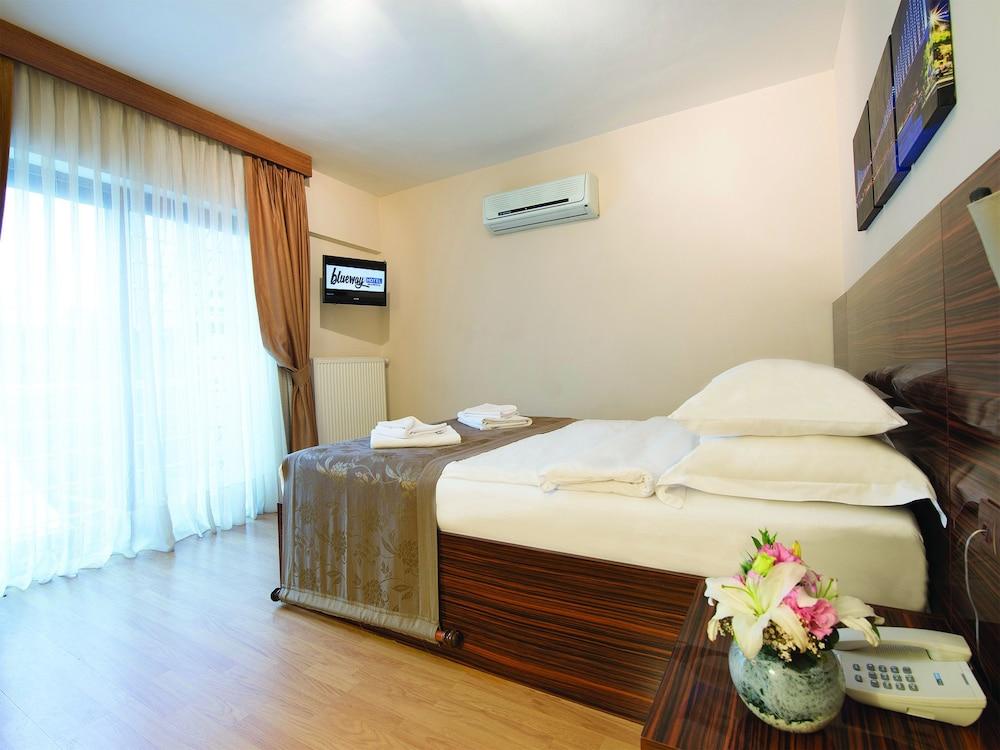 Blueway Hotel Residence Provincia di Provincia di Istanbul Esterno foto
